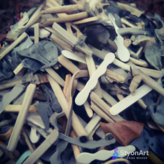 Un sarpe intr un râu